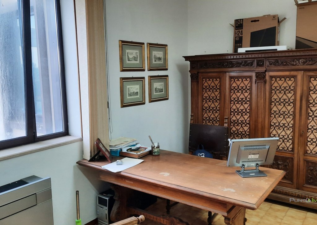 ufficio / studio in affitto  via dalmazia 21A, Brindisi, località commenda