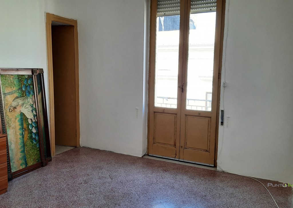 Vendita appartamento Brindisi - trilocale in centro Località centro