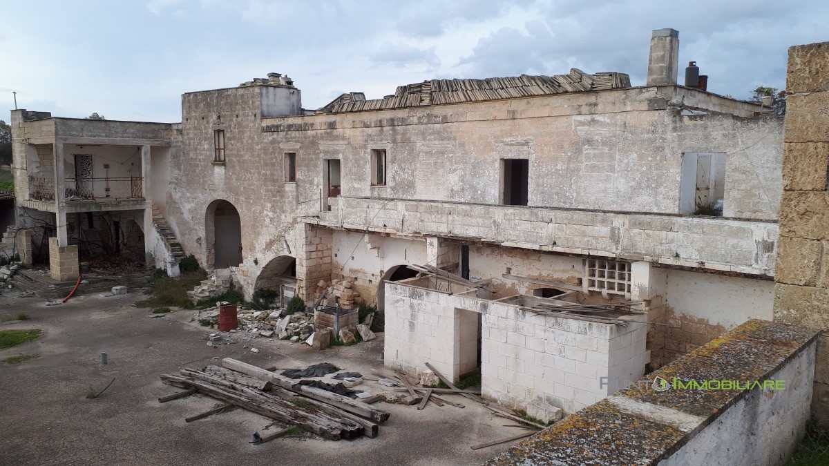 Rustico - Cascina BRINDISI vendita  Brindisi  Punto Immobiliare