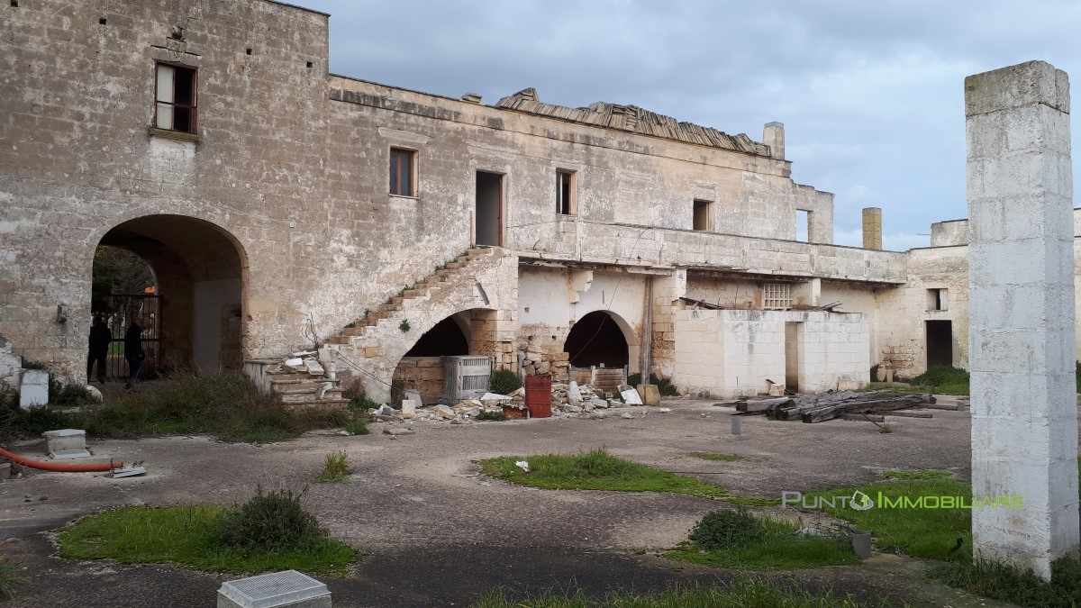 Rustico/Casale/Corte in Vendita Brindisi