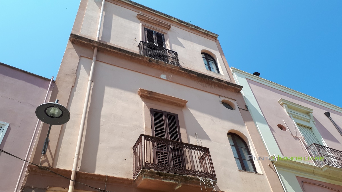 Villa Bifamiliare BRINDISI vendita  Brindisi  Punto Immobiliare