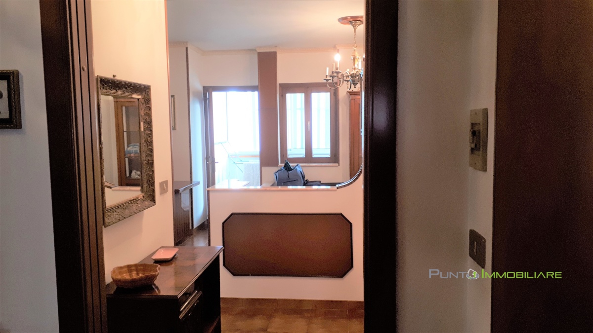 Appartamento BRINDISI vendita  Brindisi  Punto Immobiliare