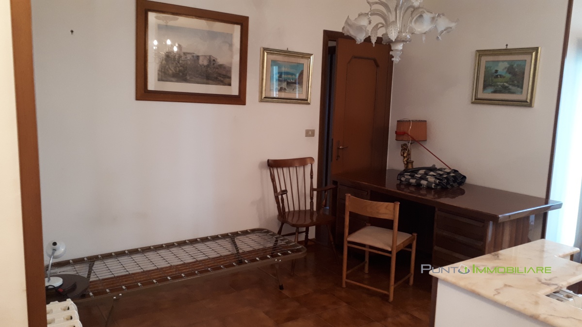 Appartamento BRINDISI vendita  Brindisi  Punto Immobiliare