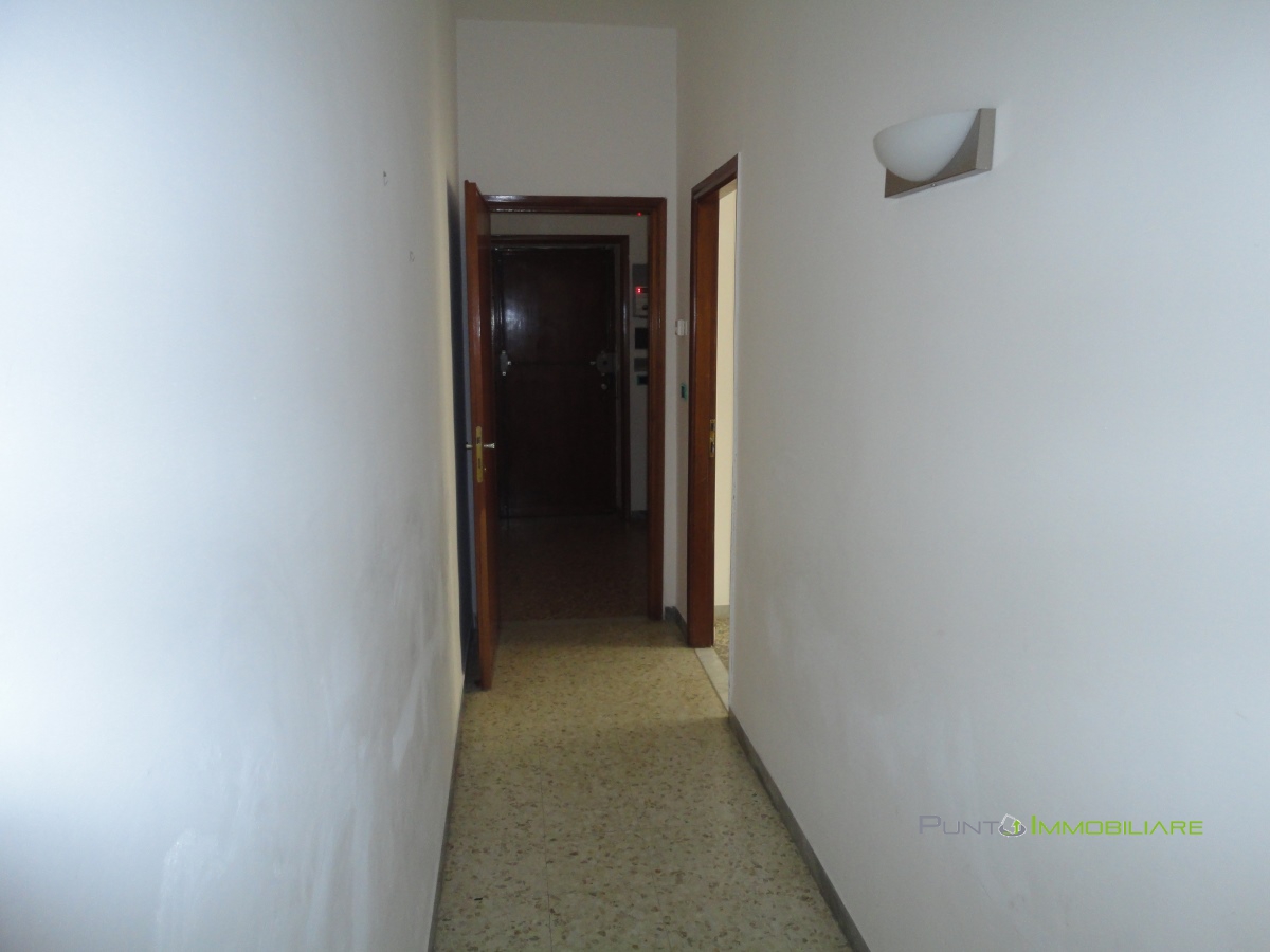 Appartamento BRINDISI vendita  Brindisi  Punto Immobiliare