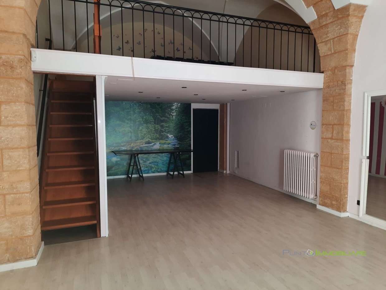 Locale Commerciale Brindisi BR1358732