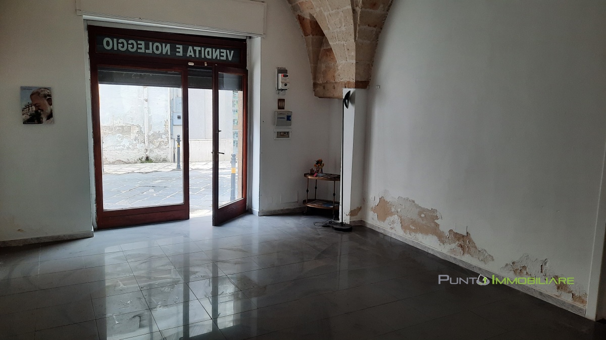 Locale Commerciale Brindisi BR1358748