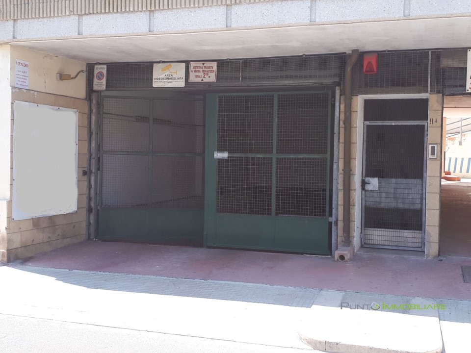 Vendita Box/Posto auto Brindisi