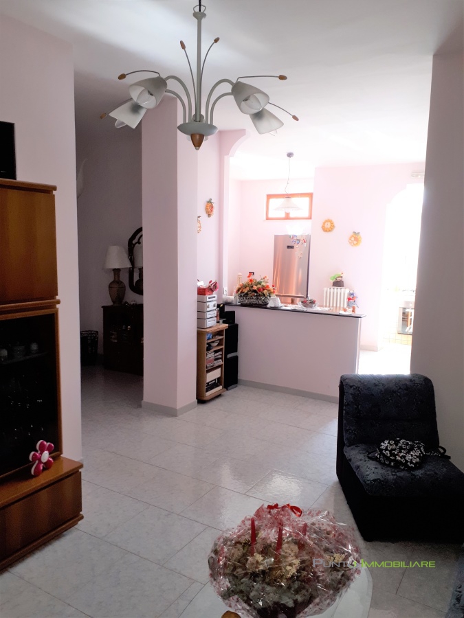 Appartamento BRINDISI vendita  Brindisi  Punto Immobiliare