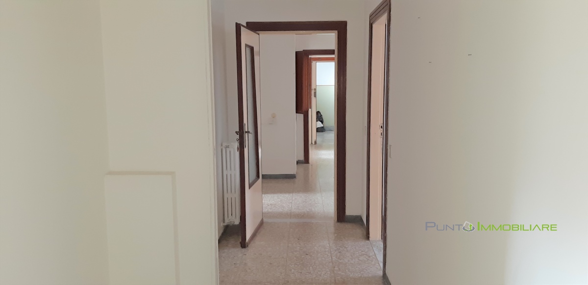 Appartamento BRINDISI vendita  Brindisi  Punto Immobiliare