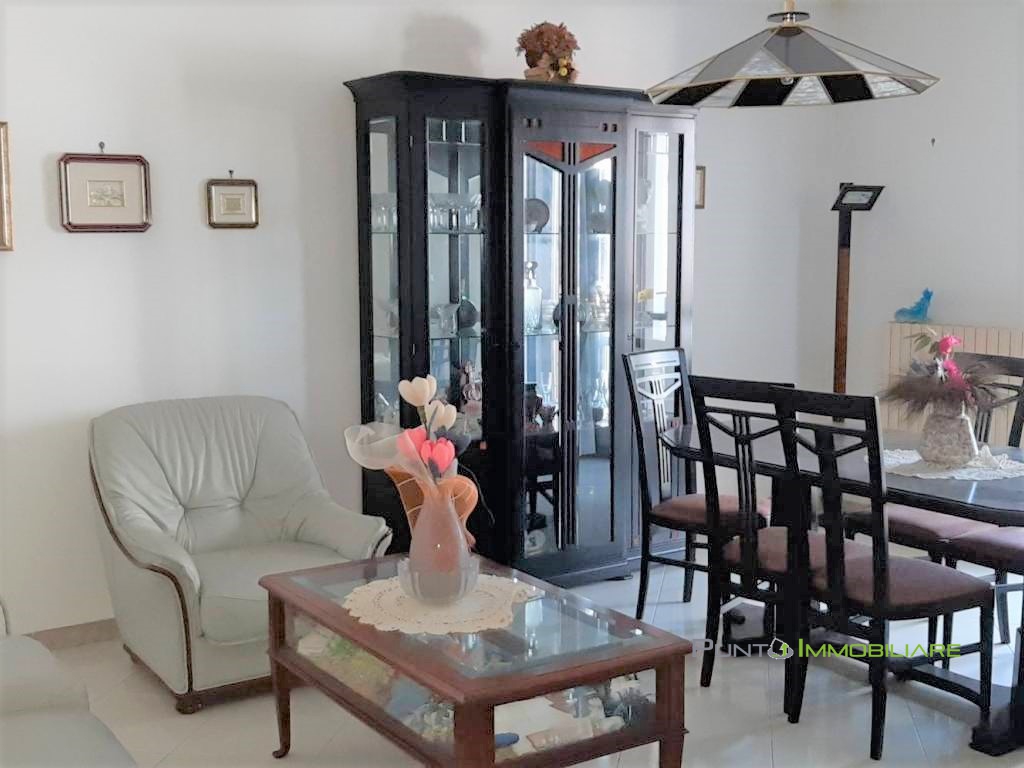 Appartamento BRINDISI vendita  Brindisi  Punto Immobiliare